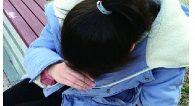 20岁女大学生弱不禁风走路腿软 竟是患上"东方美女病"