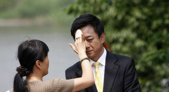 聂卫平《开讲啦》再拿国足开涮:队员脑子欠佳12强赛没戏