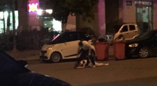 猖狂!渣男当街非礼女子:拳打脚踢撕裤子狂殴