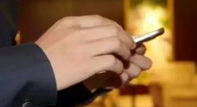 好尴尬呀!女子将约见网友短信错发给老公 致其盛怒离婚