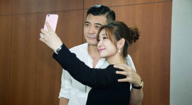 王新军比秦海璐大多少? 秦海璐王新军儿子照片曝光