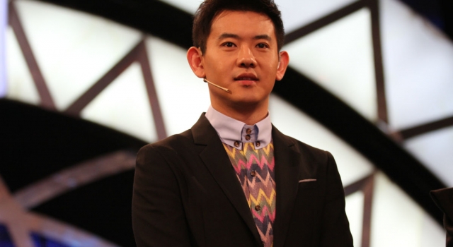 李响否认找人代跑:只是摘下了自己的号码布