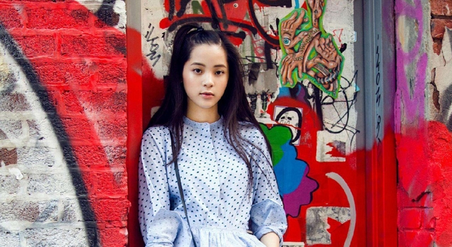 曝欧阳娜娜择偶条件 原来娜比4岁就有男友了