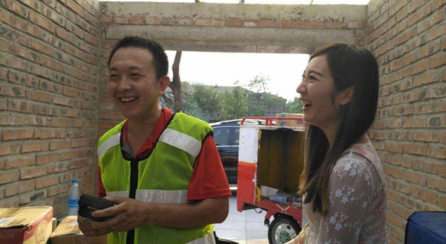 可以穿的“空调”衣 航天技术催生可穿戴的空调
