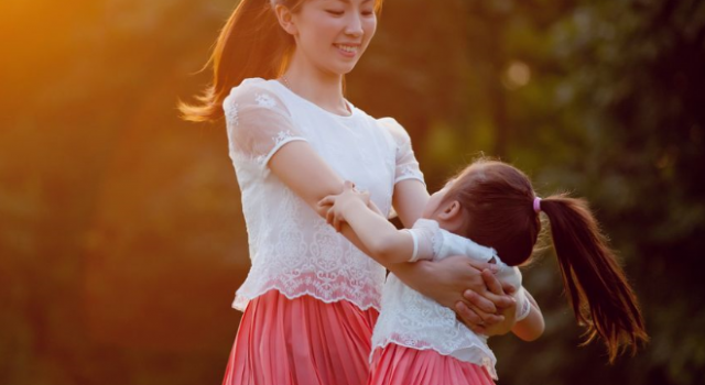 佛系妈妈VS普通妈妈 哪个更胜一筹?
