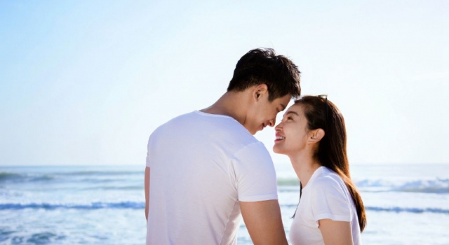 李冰冰出息活动回应婚讯 称随遇而安吧