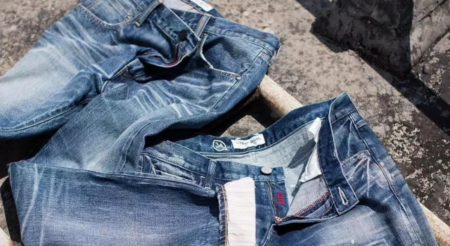 男士牛仔裤的搭配技巧?直筒牛仔裤最实穿!