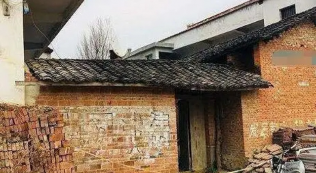 男子杀3村民后自杀 案件调查过程中竟发现另一具男尸