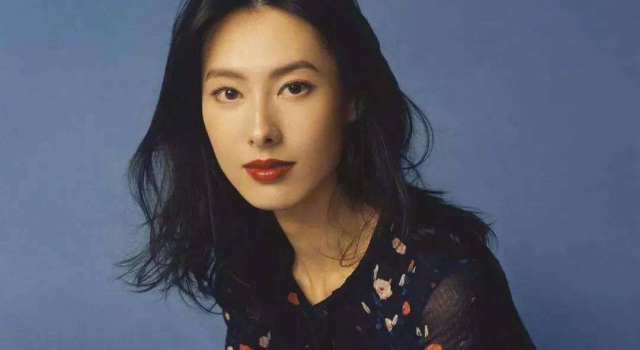 梁洛施首提李泽楷!晒照称儿子像自己也像爸爸!