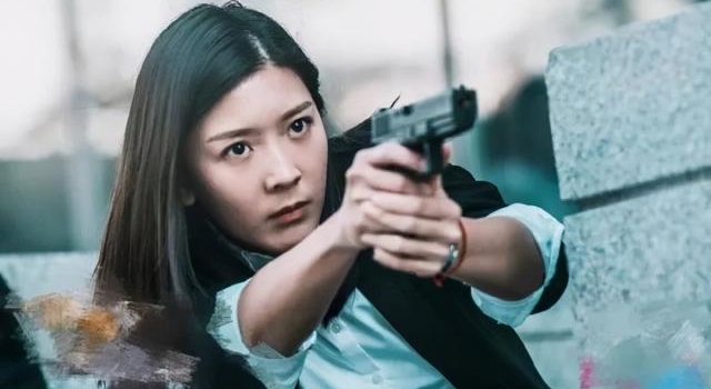 恭喜!27岁香港女星开心出嫁孕味极浓,老板古天乐低调出席婚宴