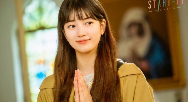 从韩剧女主角看秋冬发型趋势!秀智自然波浪、赵宝儿黑长发回归
