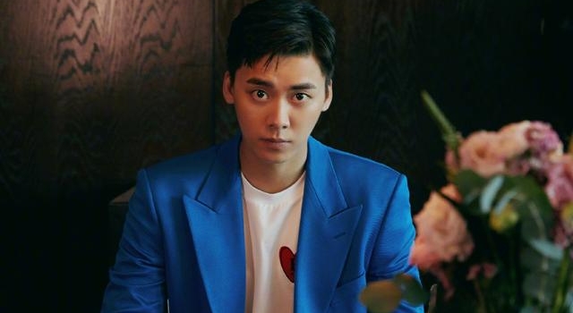 导演上门邀请李易峰,李易峰却推荐金晨,隐秘主角都是这样来的?