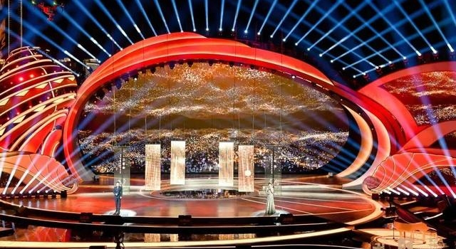 金鸡奖开幕式盘点!周深李光洁惊艳,成龙连说两次“太了不起”