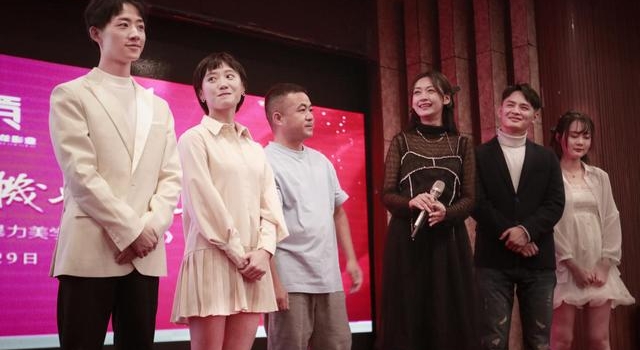 中国首部反映校园网贷电影《贷价》昆明开机
