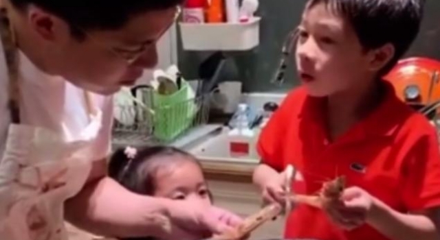 千亿富豪霍启刚晒晚餐,七人仅吃4盘肉,郭晶晶手上发圈才5毛钱