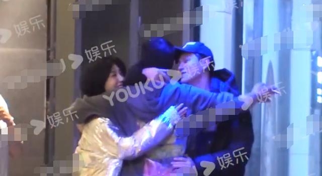 秦俊杰跟杨紫分手之后,事业开始扑街,现在只能靠恋爱上热搜了?