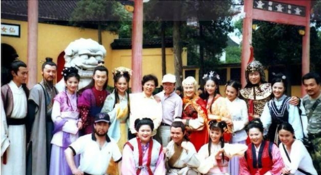 黄奕晒《上错花轿嫁对郎》旧照 喊话导演求重聚
