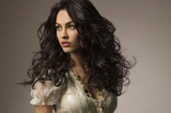 ÷-˹(Megan Denise Fox)ϼ߶ӾͼƬ