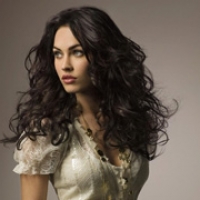÷��-����˹(Megan Denise Fox)