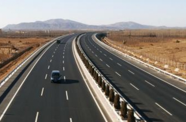 2016春运高速公路8大安全通行技巧