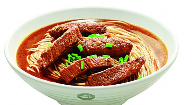 南京机场现一碗牛肉面125元!物价局叫停“天价面条”