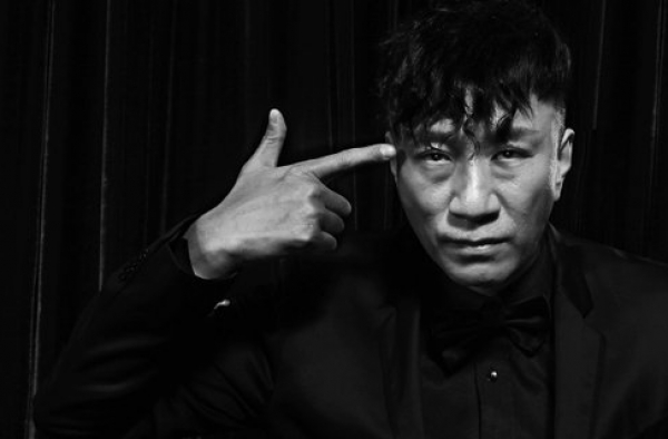 孙红雷个人资料简介 孙红雷《极限挑战》被雷劈