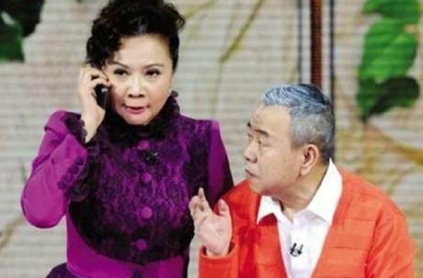 蔡明春晚再搭潘长江演小品 依旧犀利毒舌
