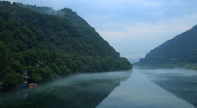 雨雾天摄影技巧 让你也能情深深雨濛濛