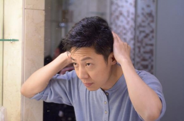 撒贝宁多高?撒贝宁和何炅都是一米六七