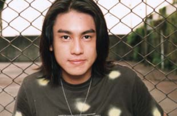 朱孝天称F4就同事关系 笑亏：言承旭或有不少私生子