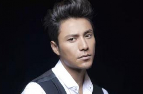 清爽一夏  好看的夏日男士流行发型