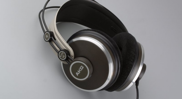 AKG-K272HD头戴式耳机 性价比之王