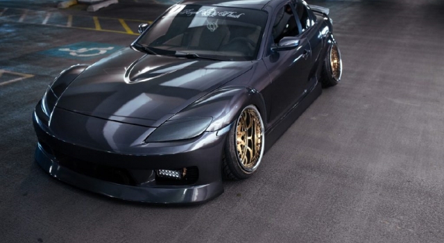 马自达RX8改装 低趴神兽转子玩HellaFlush