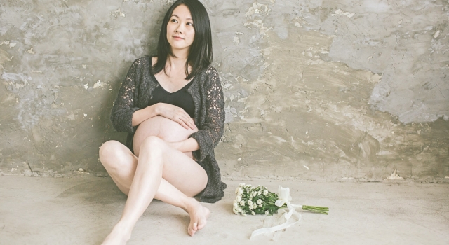 女朋友怀孕了怎么办 是选择接受还是放弃
