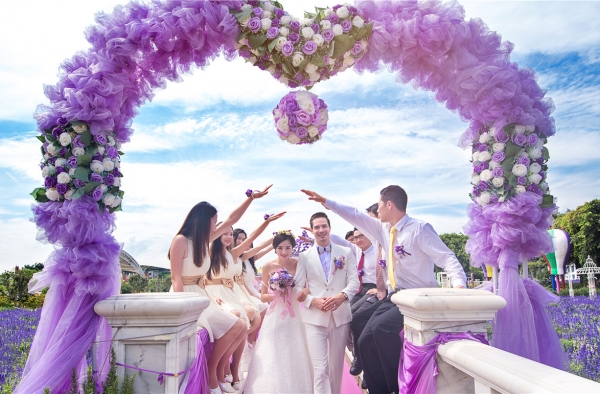 恋爱虽易婚姻却不易 什么样的女人适合与你结婚呢
