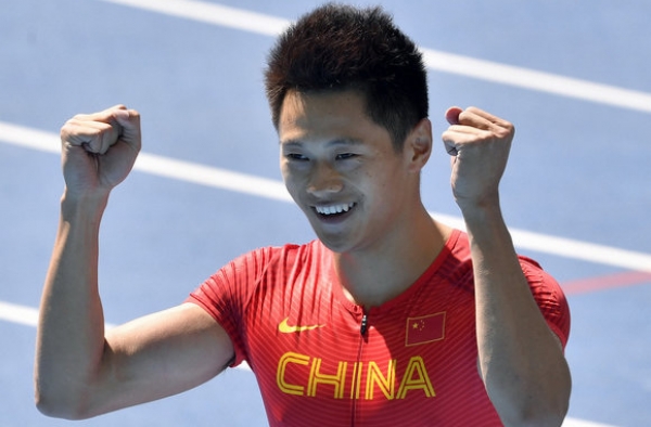 谢震业女友是谁?谢震业百米成绩是多少?