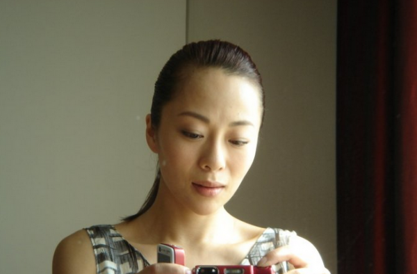 保剑锋老婆何珈好长好丑 何珈好个人资料近照曝光