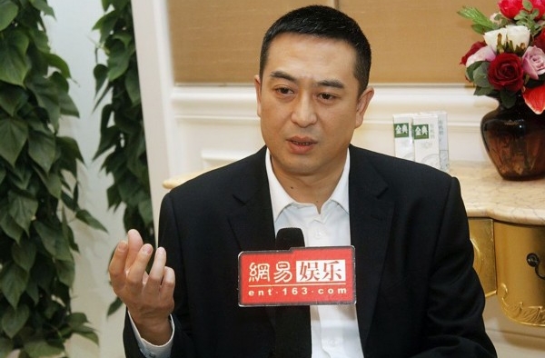 张嘉译个人资料及家庭背景 张嘉译前妻是谁？