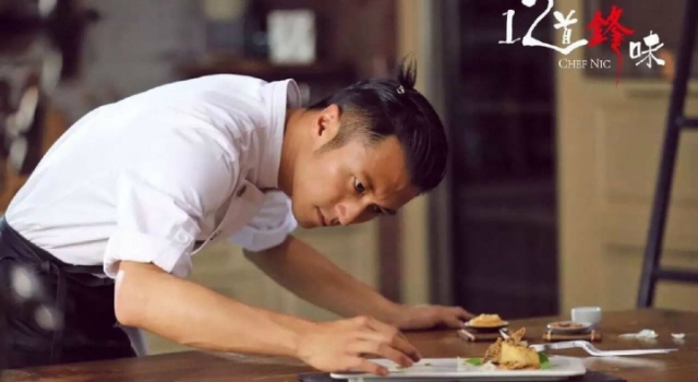 《十二道锋味3》谢霆锋蔡依林玩大头贴自拍