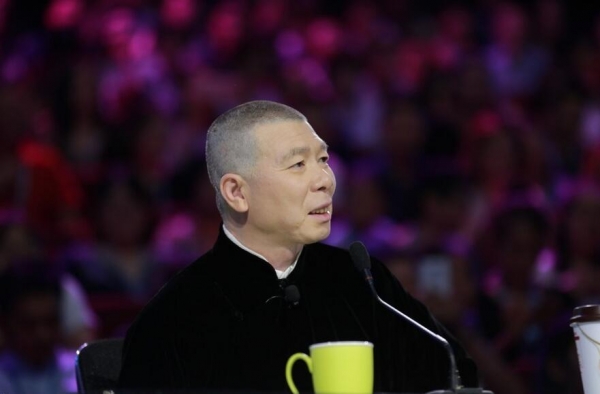不满万达排片 冯小刚微博“炮轰”王健林
