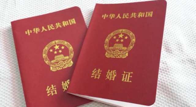 闪婚夫妻闪离分财产 大至空调小至筷子都要分