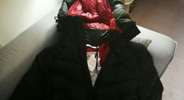 医生晒万元羽绒服记者专访：医生挣钱多能缓解医患矛盾
