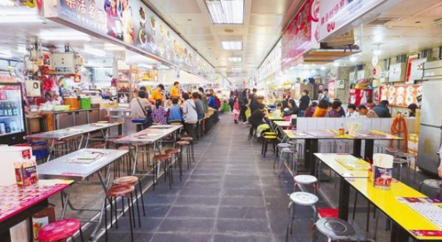 酒店关门旅行社倒闭 内地游客减少台湾旅游业太凄惨