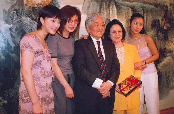 琼瑶突发长文交代身后事 79岁的她希望安乐死