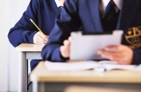 沈阳高校发布学生恋爱须知 条规受到网友大力点赞