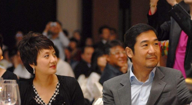 邓婕六十大寿张国立读情书 曾扮演王熙凤家喻户晓