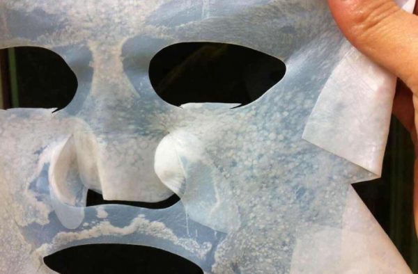 自制保湿面膜 只需几分钟拥有专属面膜