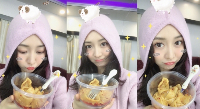 王鸥冬至晒美食撩粉丝 自拍满分受网友夸赞