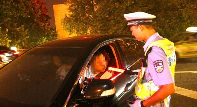 开车喷花露水被测出酒驾 有过这些你可都要小心酒驾了