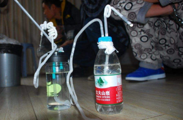 女孩举报父亲吸毒 父亲出狱后女孩恳请大家放过……